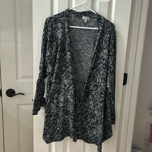 Women’s cardigan by Avenue